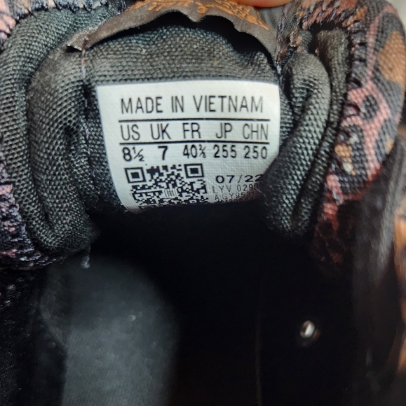 Adidas nizza high top platform sneakers - Picture 6 of 9